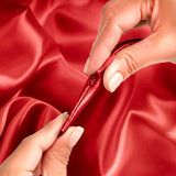 Pillowcase - Red - Queen