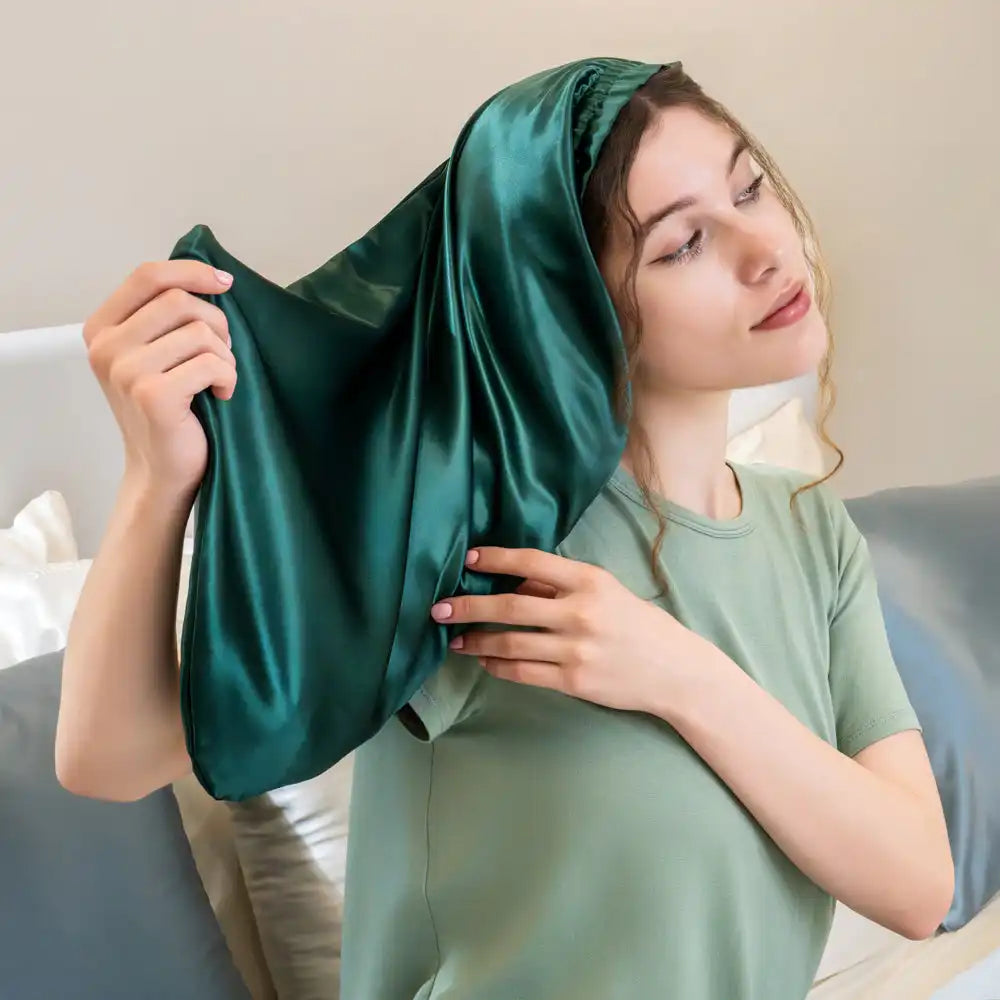 Blissy Cascade Bonnet - Emerald