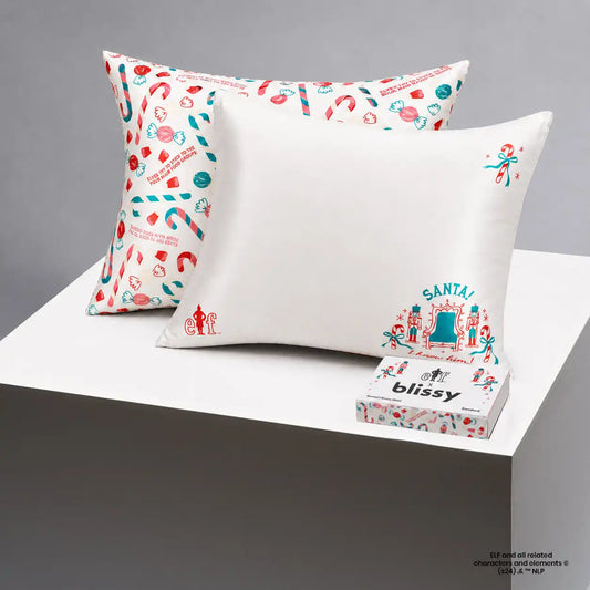 Pillowcase - Elf “Santa! I Know Him!” - Queen